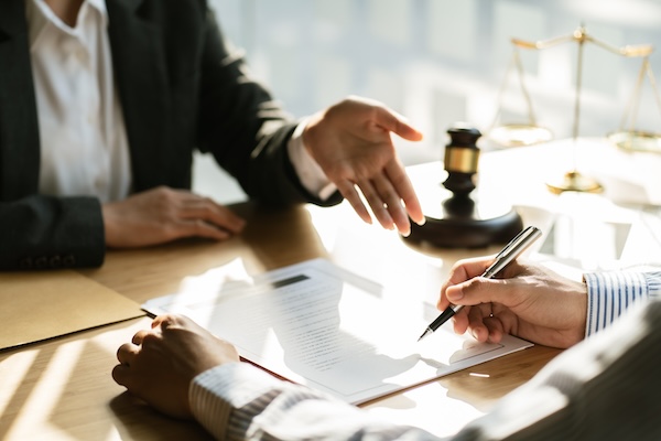 What Is a Consultant Solicitor?